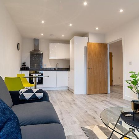 Copenhagen Court Apartments Basingstoke Exterior photo