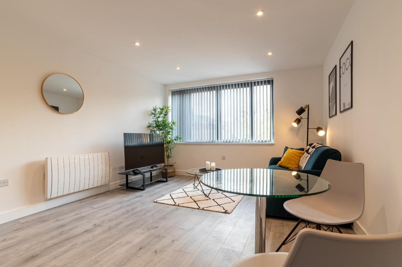 Copenhagen Court Apartments Basingstoke Exterior photo