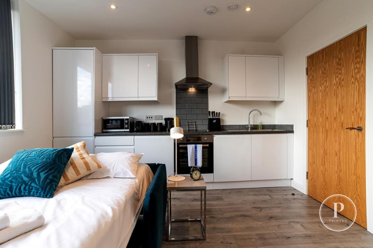 Copenhagen Court Apartments Basingstoke Exterior photo